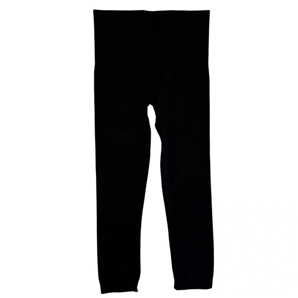 Spanx Women's Look At Me Now Seamless Leggings Very Black Size XS Ankle Length - Picture 9 of 10